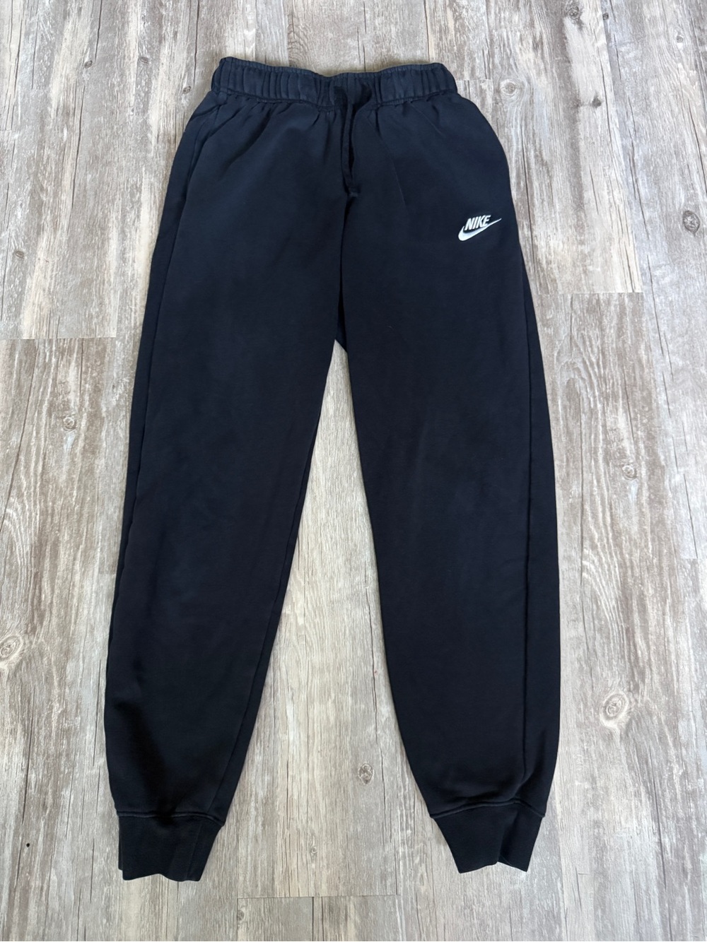 Nike Black Jogger Sweatpants - Picture 2 of 2